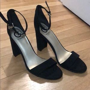 Strappy open toed pumps